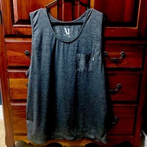 Men’s Vuoir tank